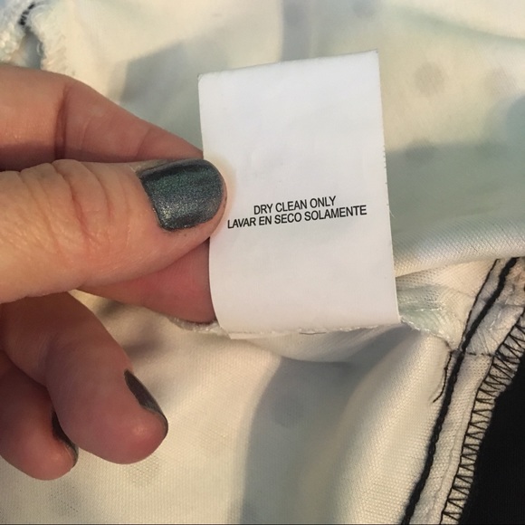 ✨HOST PICK ✨ NWOT Sequin Hearts dress - Picture 7 of 8